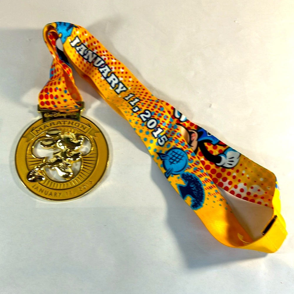 Walt Disney World Marathon Medal January 11, 2015 – 3.5” Collectible race